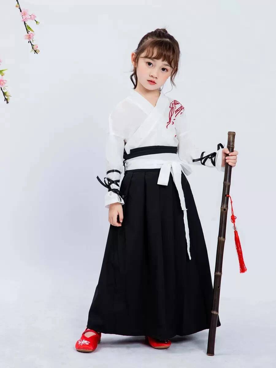 伝統的な Cosutume キッズ和風着物ベビーガールボーイ - Ethnic Gown のレビューと価格